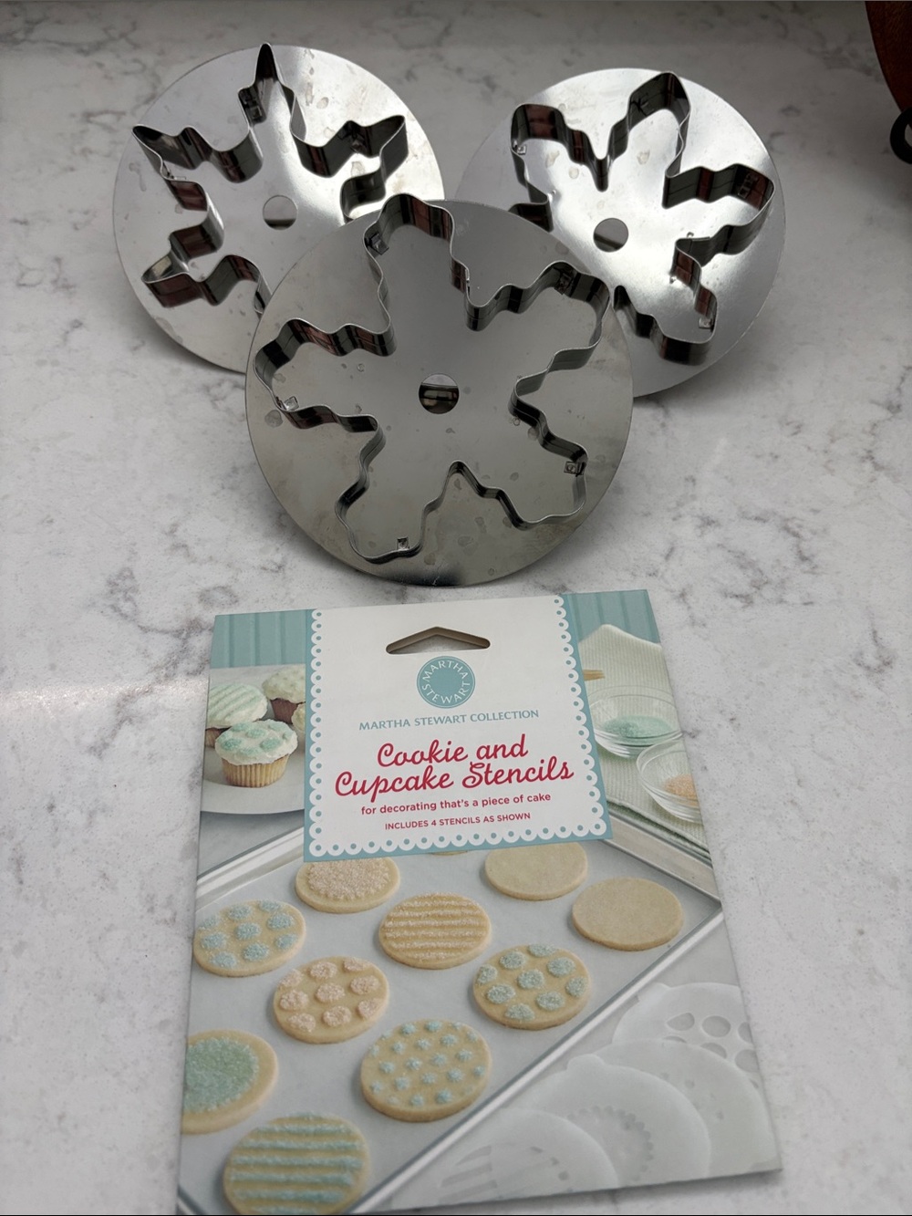 3 Martha Stewart  Snowflake Cookie cutters and cookie & Cupcake Stencils
